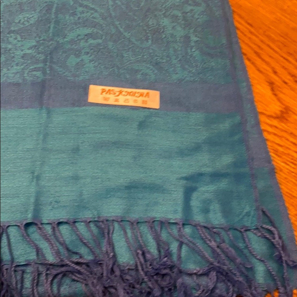 Turquoise wrap